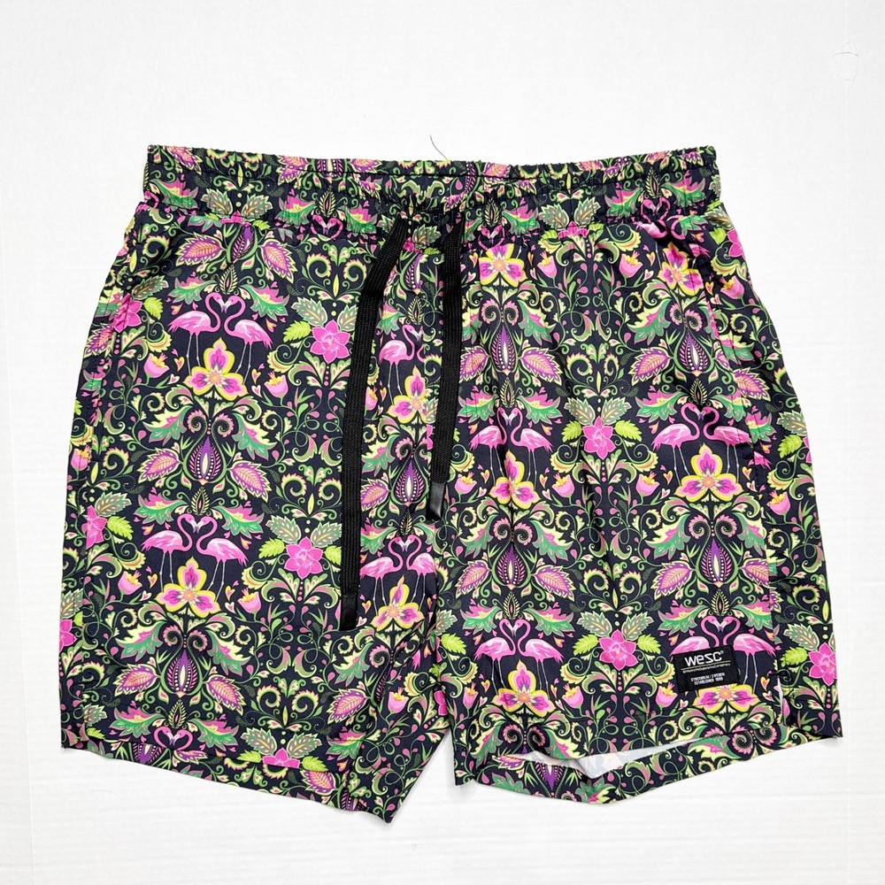 WESC Mens L‎ Austin Flamingo Go Wild Pull On Shorts Black Pink Green Floral